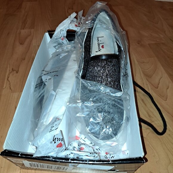 NWT Luichiny Womens Vay Kay Slip On Sneaker Shoes Furry Texture Black/Silver - Picture 8 of 8